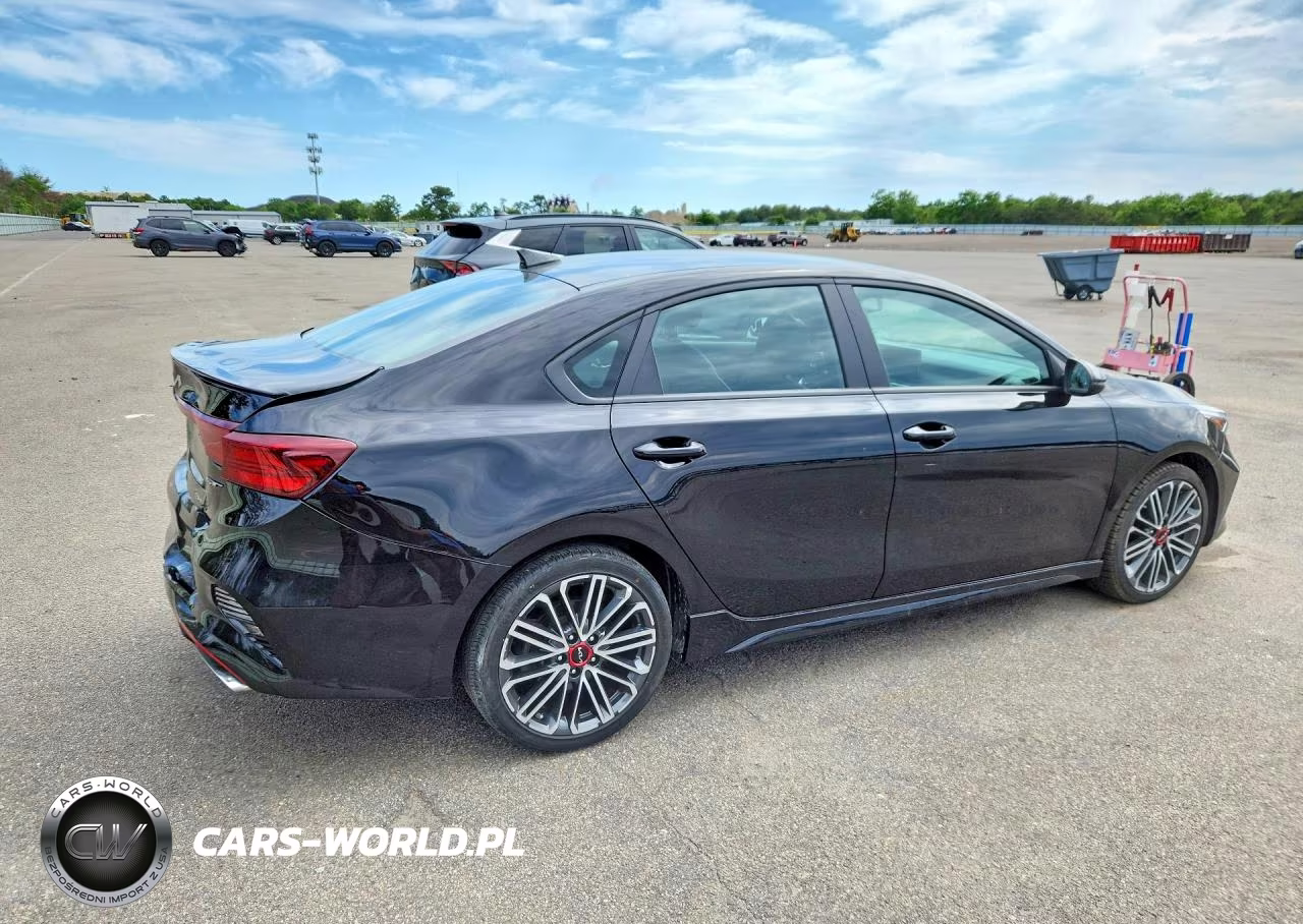 2024 Kia Forte Gt VIN:3KPF44AC5RE832601 - 3