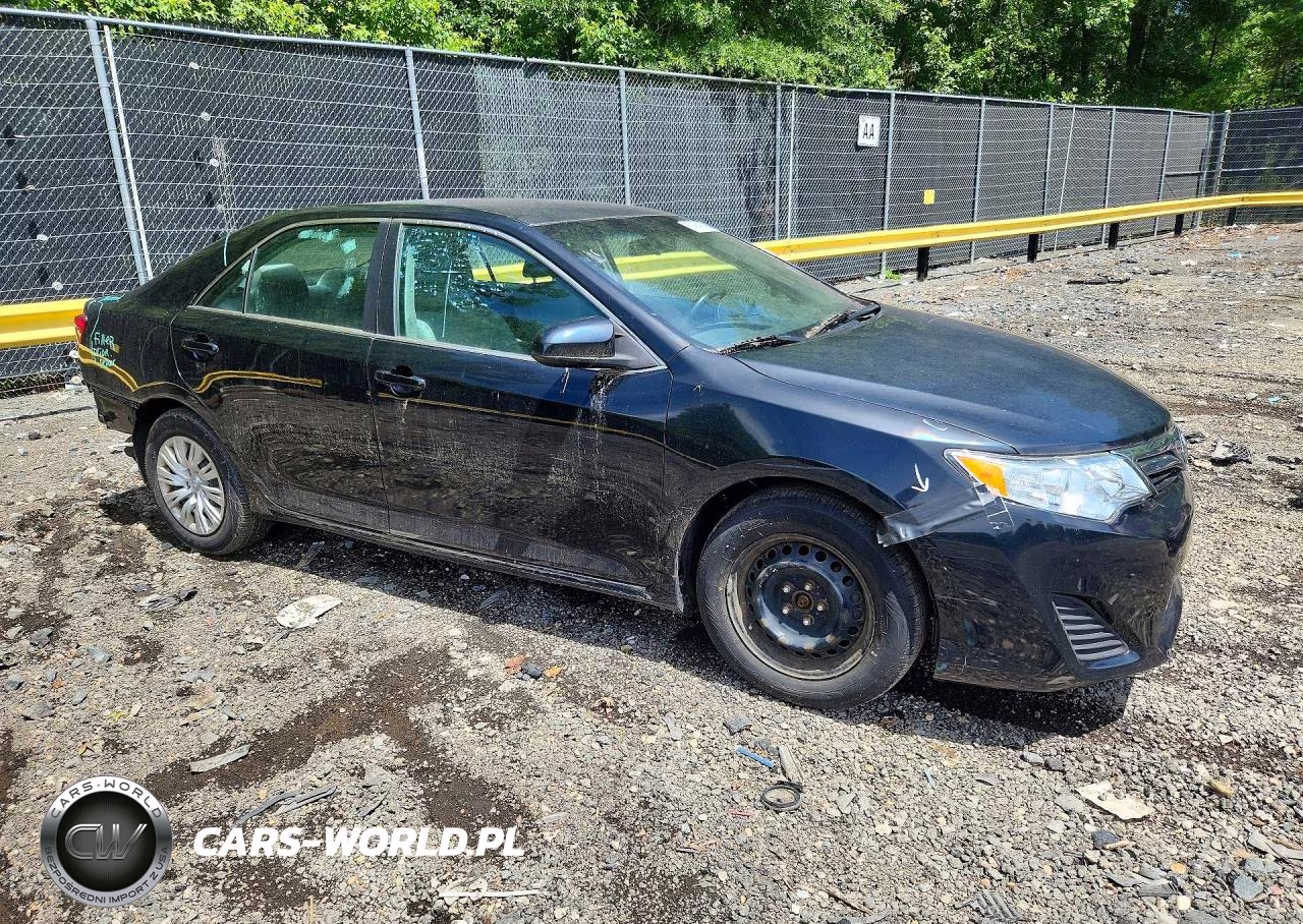 2013 Toyota Camry Le VIN:4T1BF1FK2DU207067 - 4