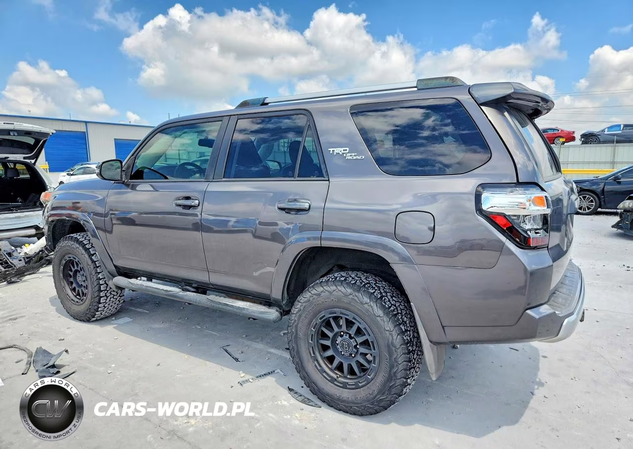 2017 Toyota 4Runner Trd Off-Road Premium VIN:JTEBU5JR7H5461682 - 2