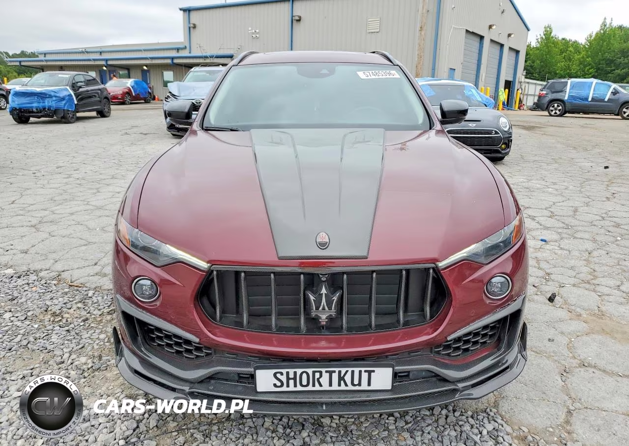 2017 Maserati Levante S Sport VIN:ZN661YUS2HX253596 - 5