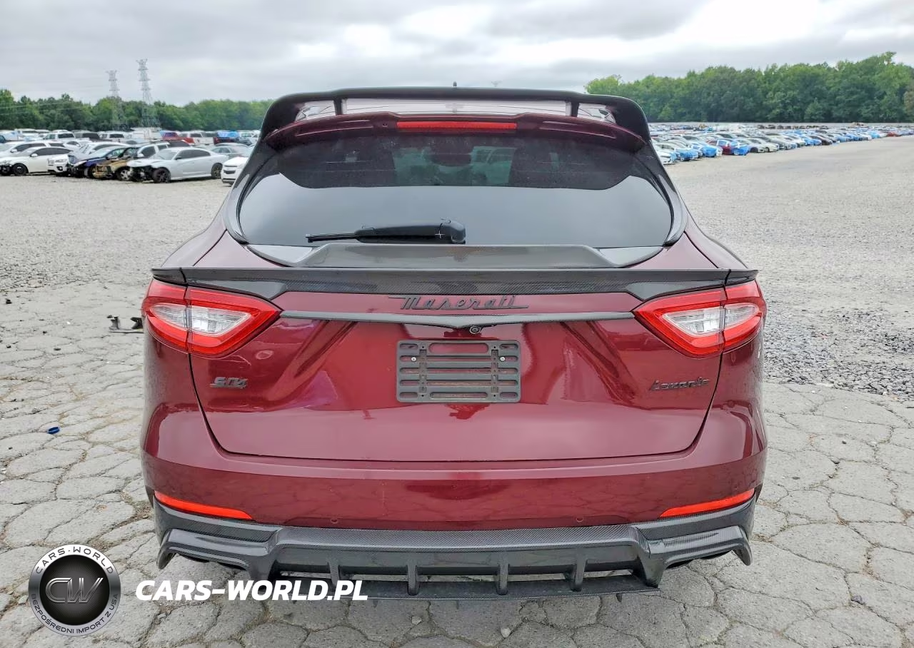 2017 Maserati Levante S Sport VIN:ZN661YUS2HX253596 - 6