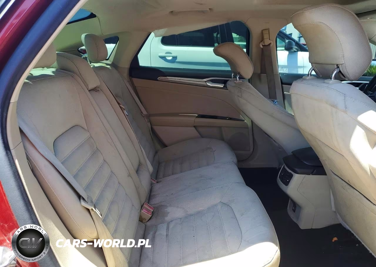2015 Ford Fusion Se VIN:3FA6P0H74FR122401 - 10