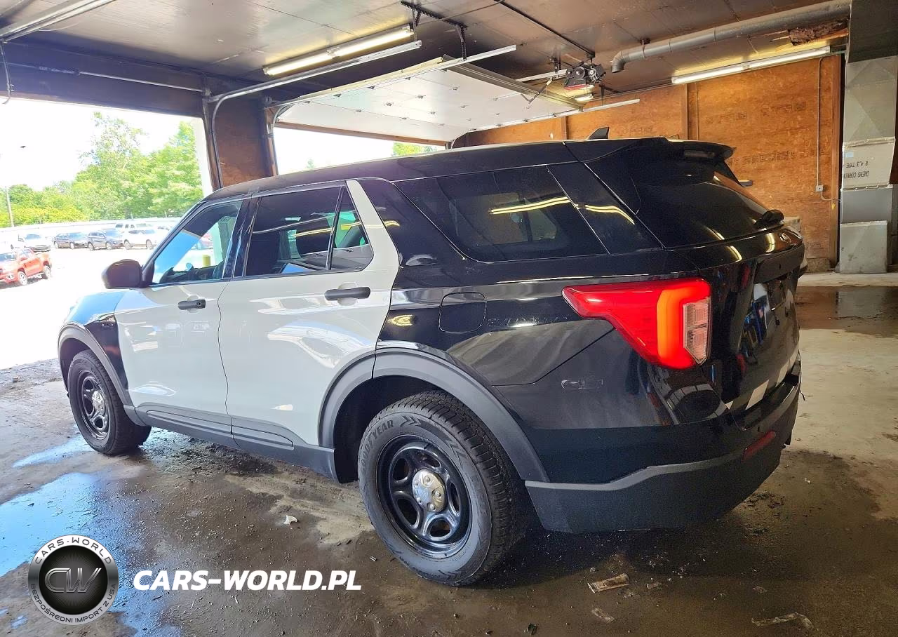 2022 Ford Explorer Police Interceptor VIN:1FM5K8AW4NNA13938 - 2