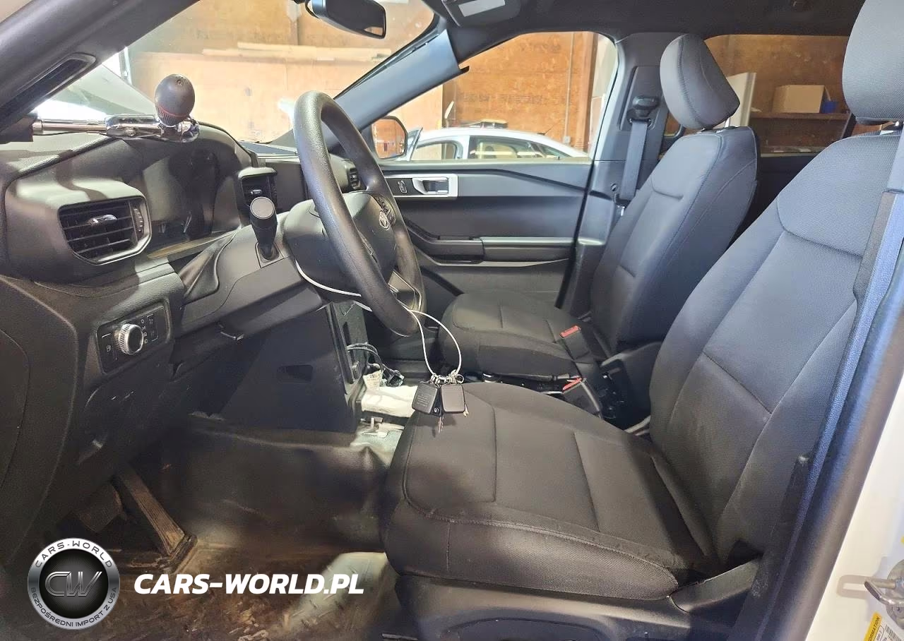 2022 Ford Explorer Police Interceptor VIN:1FM5K8AW4NNA13938 - 7