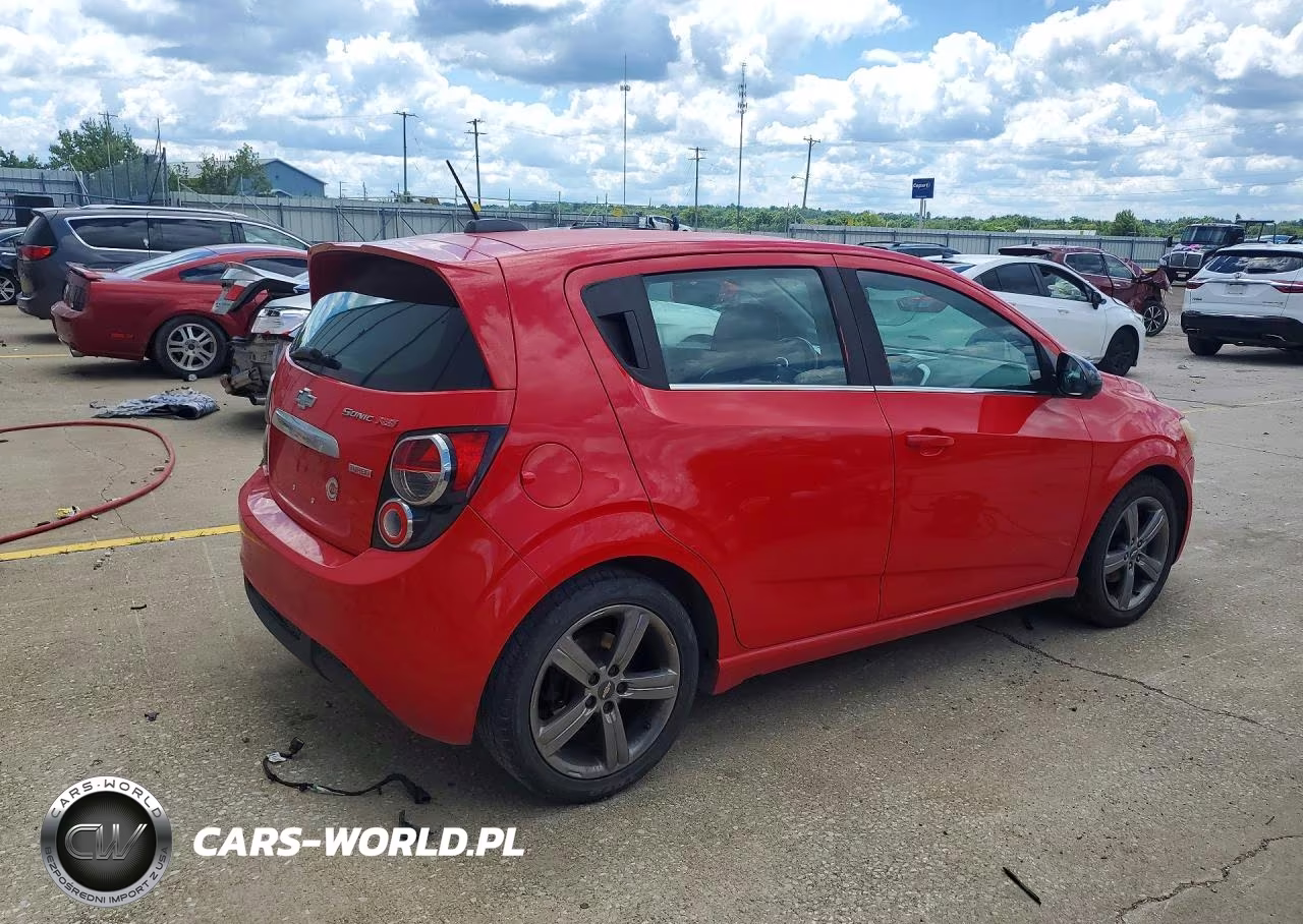 2015 Chevrolet Sonic Rs VIN:1G1JG6SB5F4119285 - 3