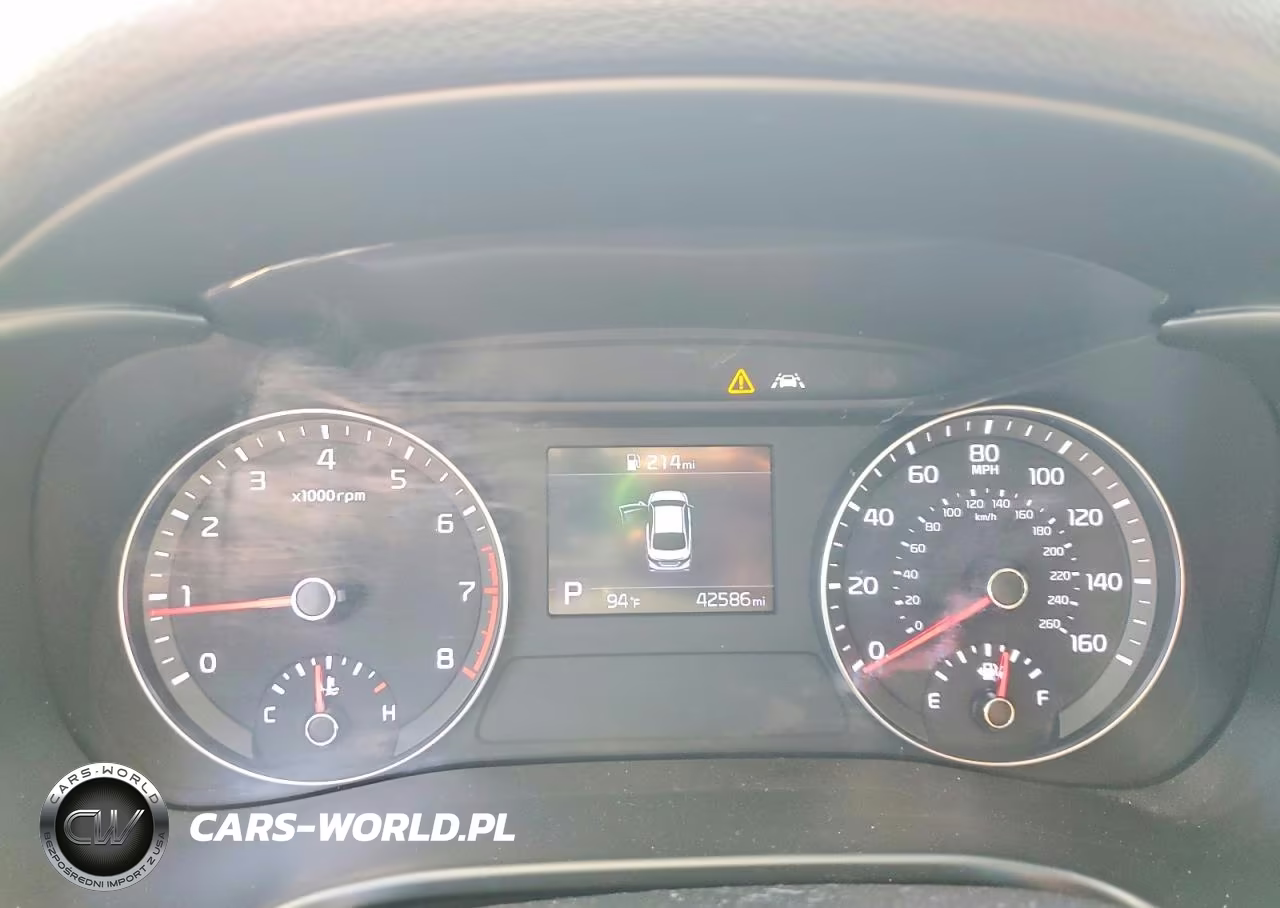 2020 Kia Forte Lxs VIN:3KPF24AD0LE155964 - 9