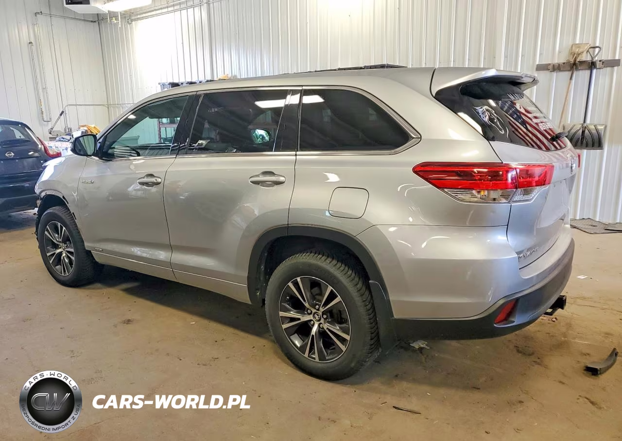 2017 Toyota Highlander Hybrid Le VIN:5TDBGRFH0HS032414 - 2