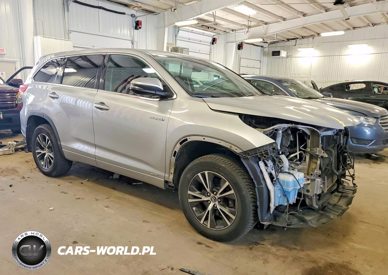 2017 Toyota Highlander Hybrid Le VIN:5TDBGRFH0HS032414 - 4