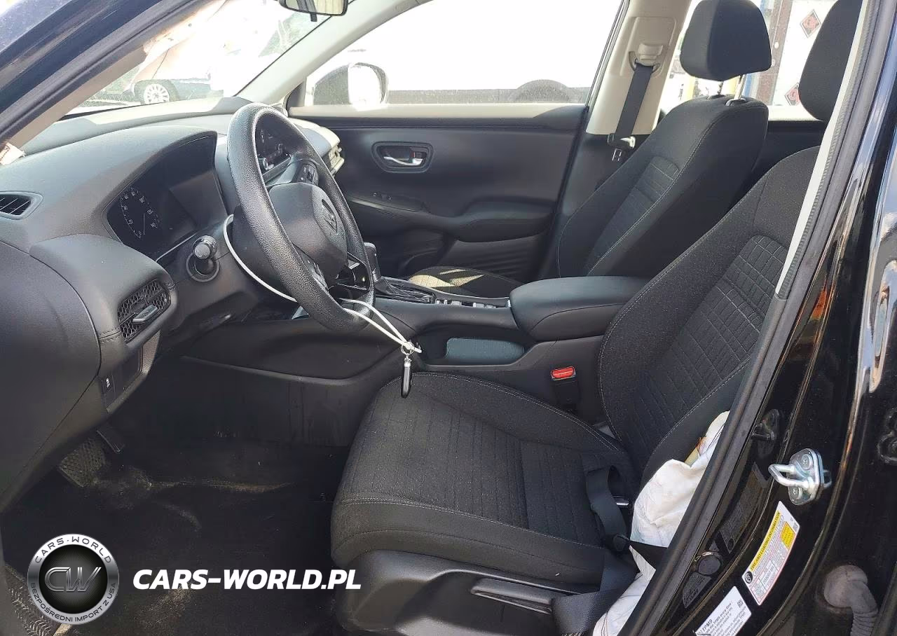 2023 Honda Hr-V Lx VIN:3CZRZ1H36PM744429 - 7