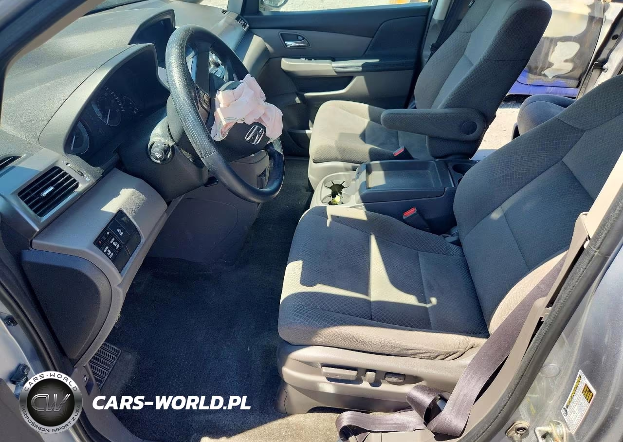 2017 Honda Odyssey Se VIN:5FNRL5H37HB022858 - 7