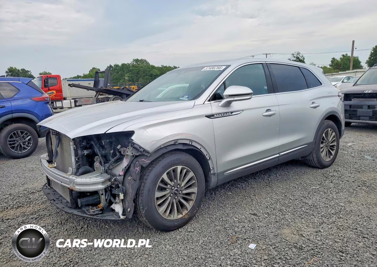 2019 Lincoln Nautilus Select