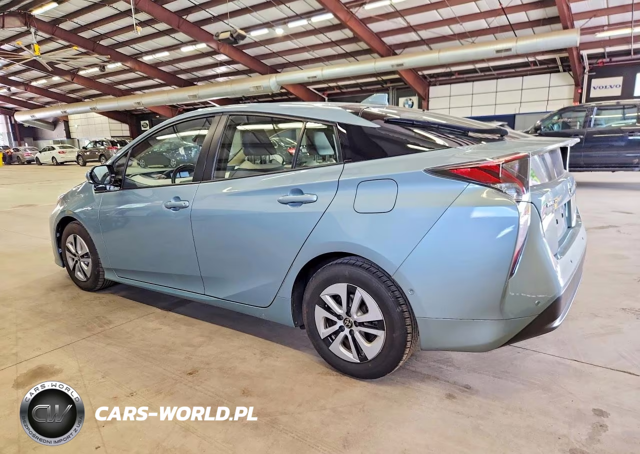 2016 Toyota Prius Four VIN:JTDKARFU9G3514250 - 2