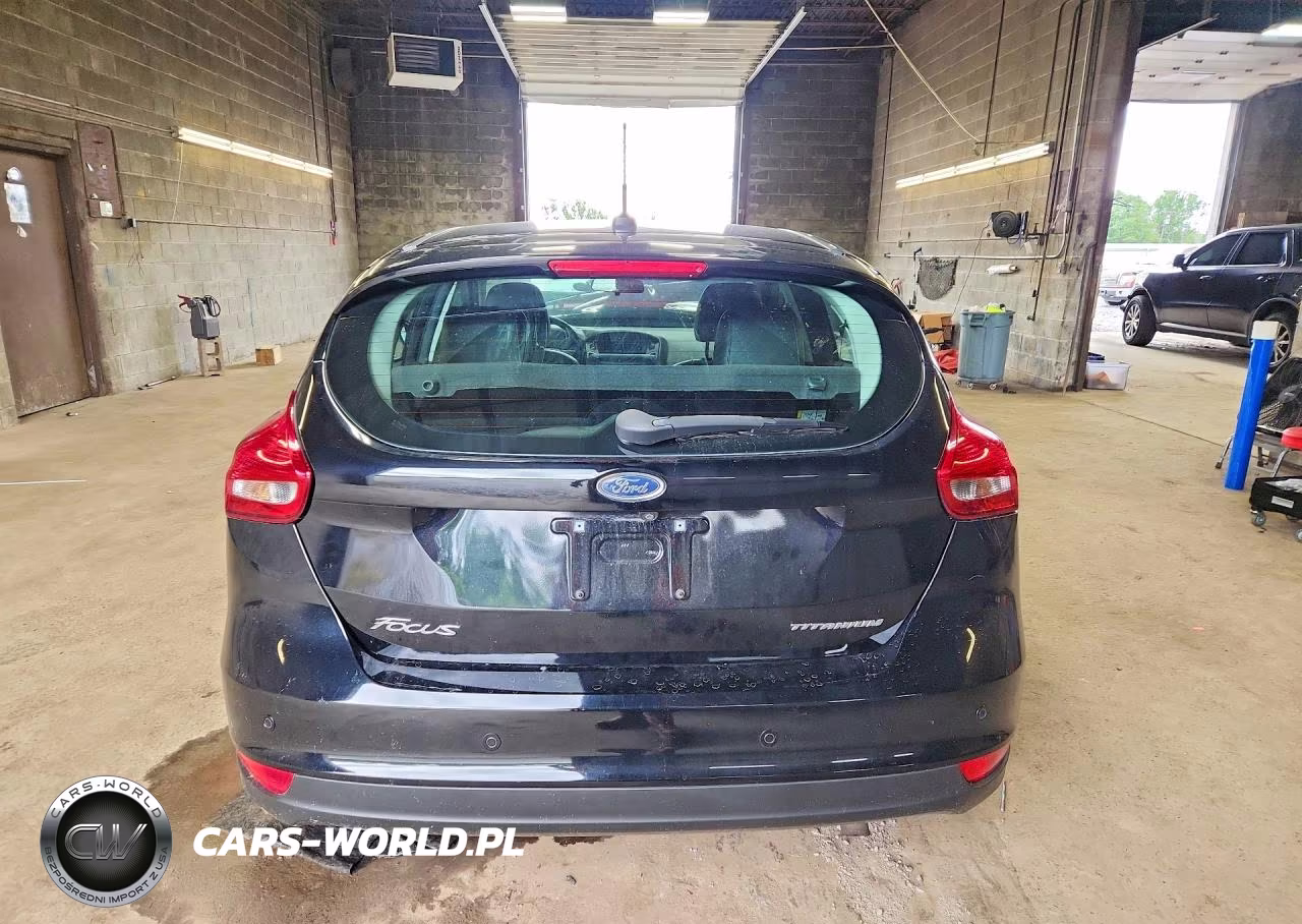 2017 Ford Focus Titanium VIN:1FADP3N20HL213376 - 6