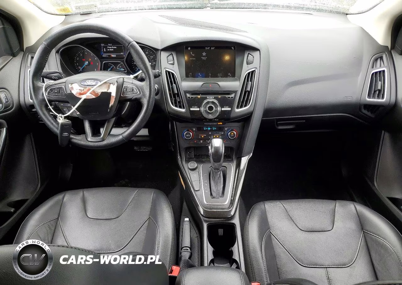 2017 Ford Focus Titanium VIN:1FADP3N20HL213376 - 8