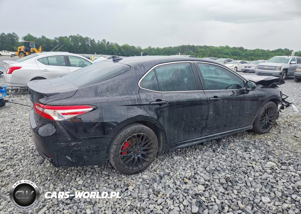 2020 Toyota Camry Se VIN:4T1G11AK2LU508819 - 3