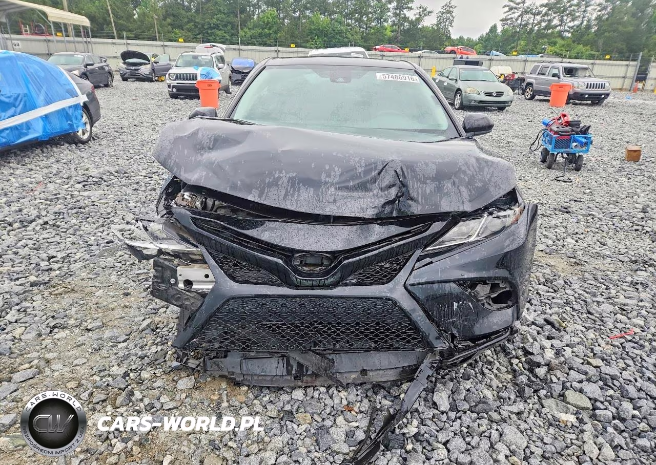 2020 Toyota Camry Se VIN:4T1G11AK2LU508819 - 5