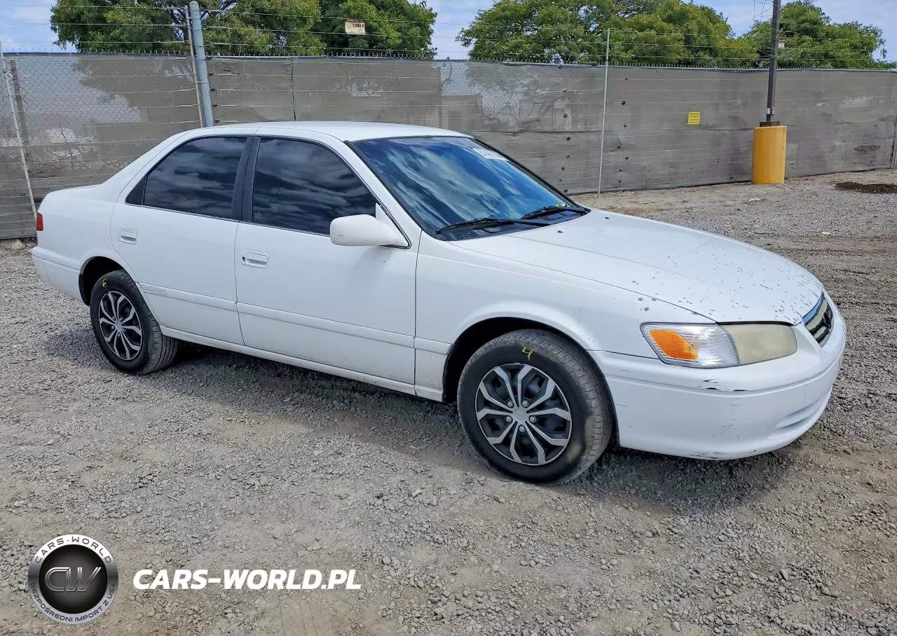 2001 Toyota Camry Le VIN:4T1BG22K11U778411 - 4