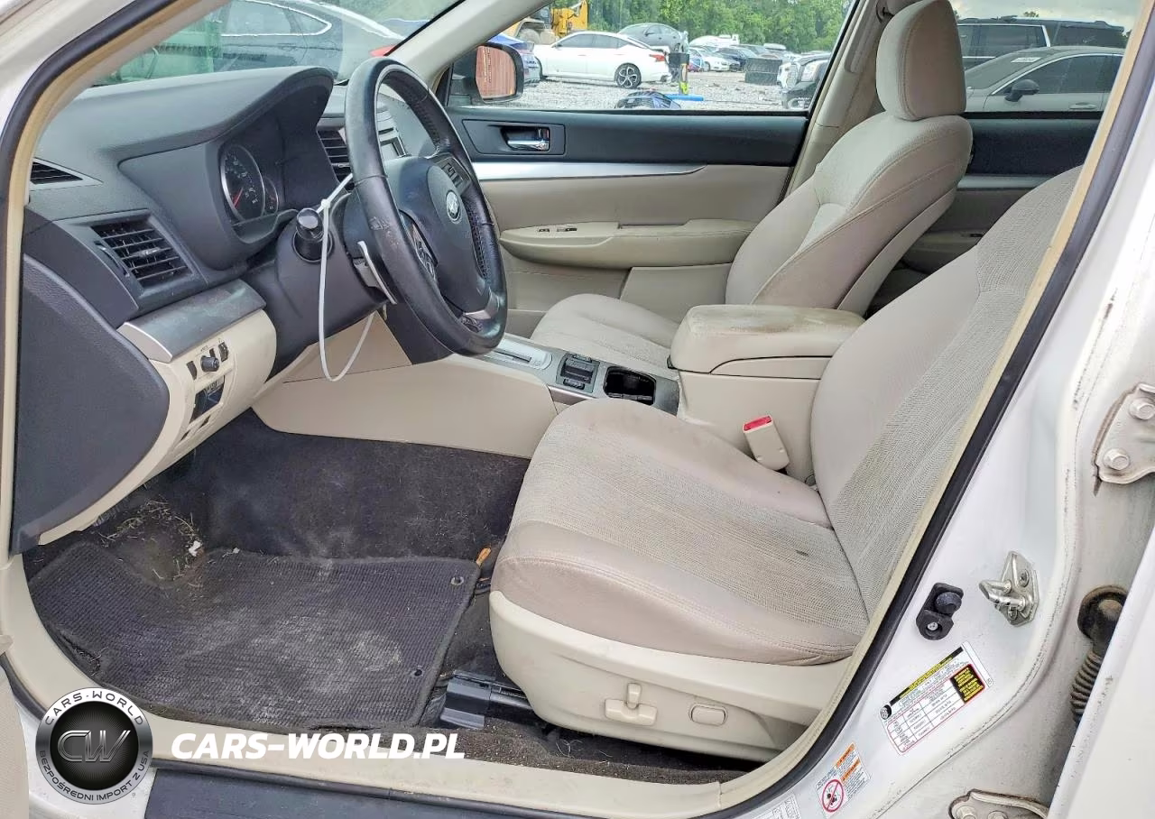 2014 Subaru Outback 2.5I Premium VIN:4S4BRBCC7E3318067 - 7