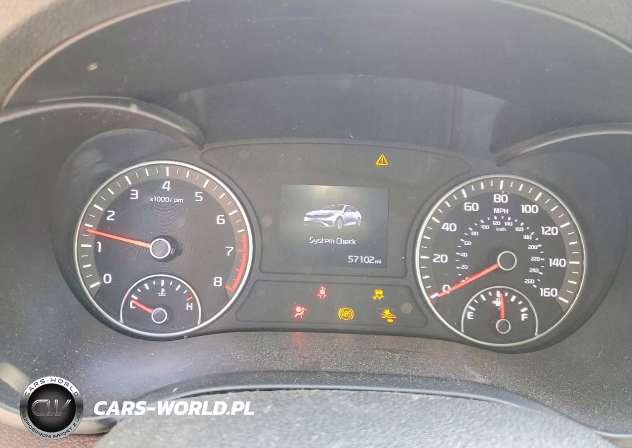 2019 Kia Optima S VIN:5XXGT4L32KG315189 - 9