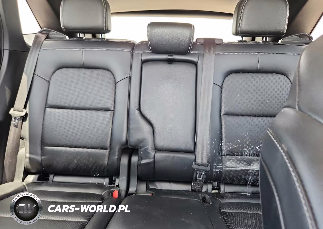 2021 Ford Escape Sel VIN:1FMCU9H69MUA31580 - 10