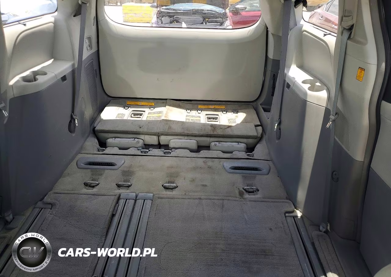 2013 Toyota Sienna Xle 8-Passenger VIN:5TDYK3DC7DS343359 - 10
