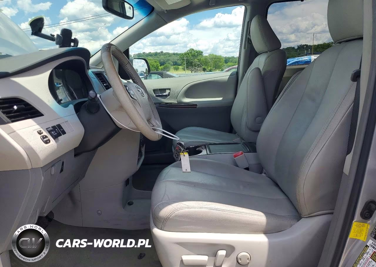 2013 Toyota Sienna Xle 8-Passenger VIN:5TDYK3DC7DS343359 - 7