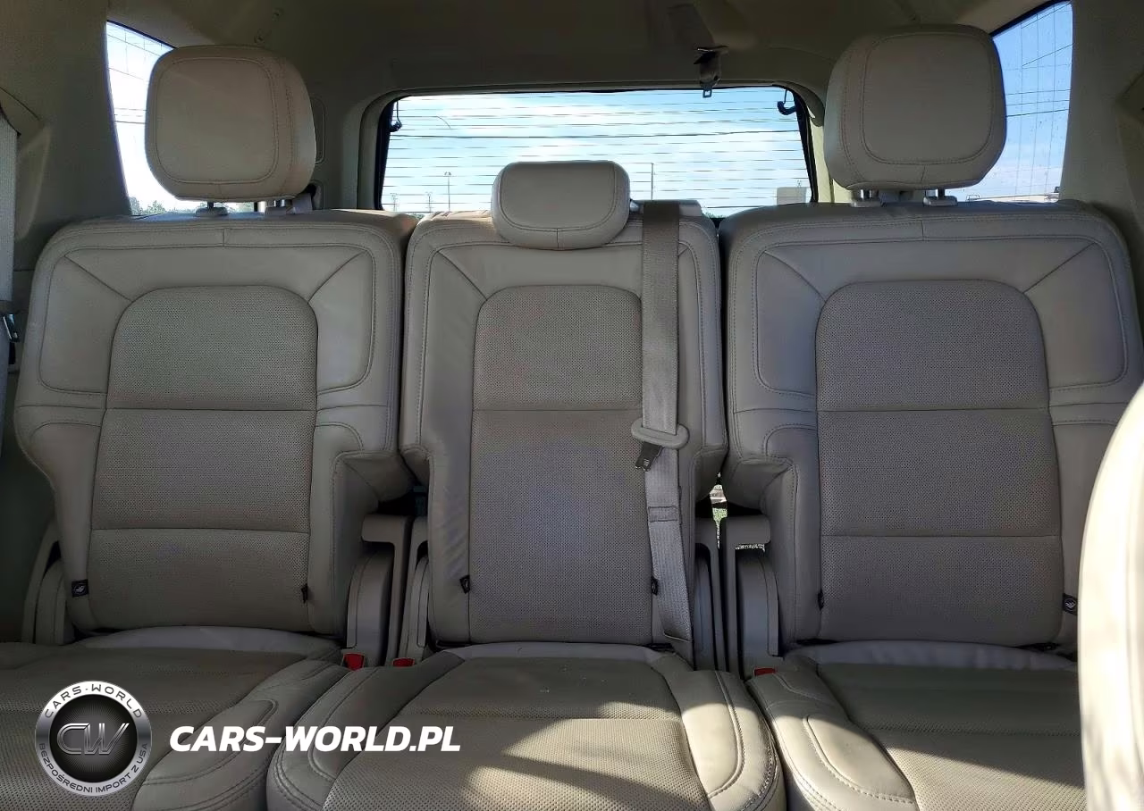 2020 Lincoln Navigator Reserve VIN:5LMJJ2KT1LEL21131 - 10