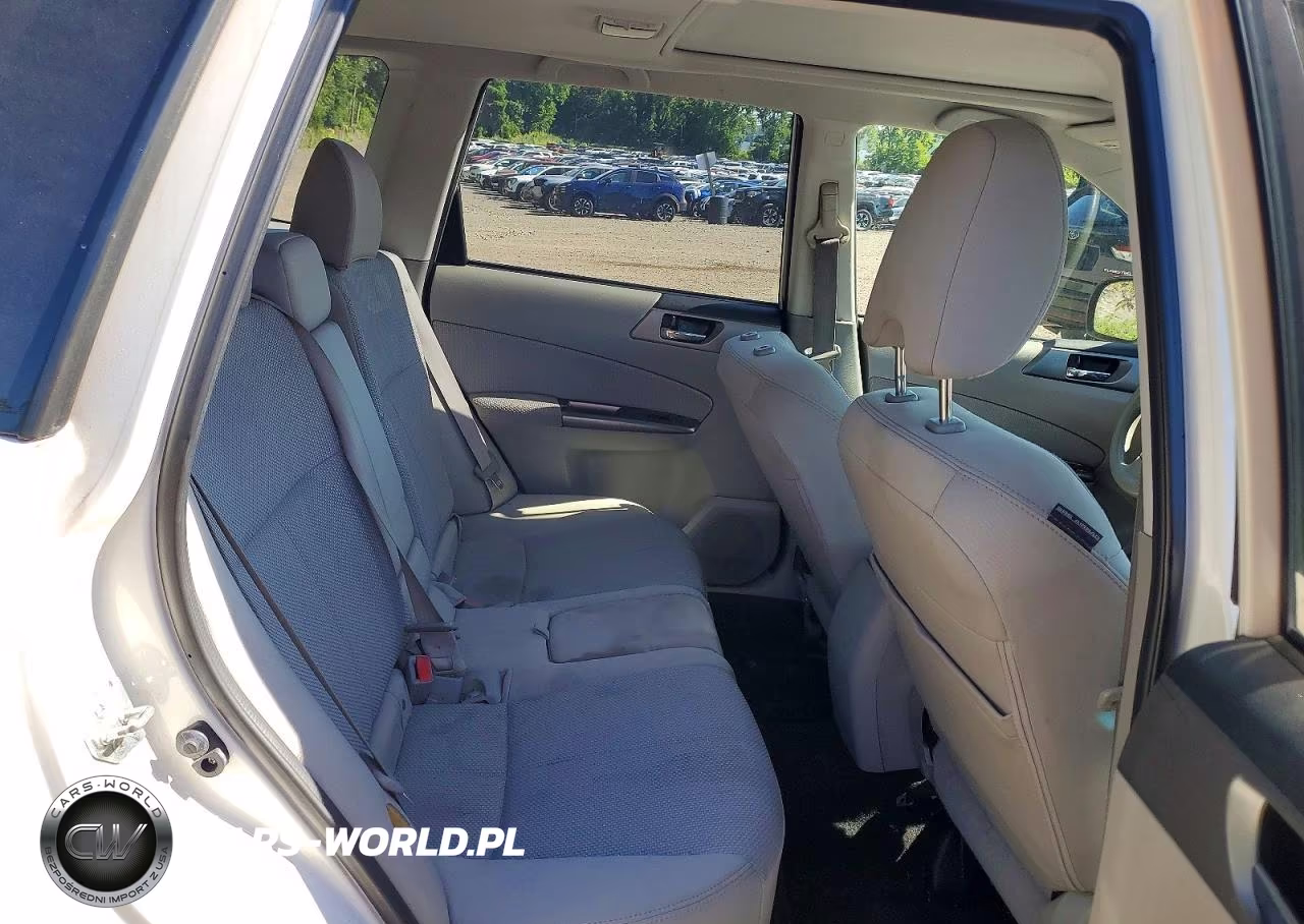 2012 Subaru Forester 2.5X Premium VIN:JF2SHADCXCH429262 - 11