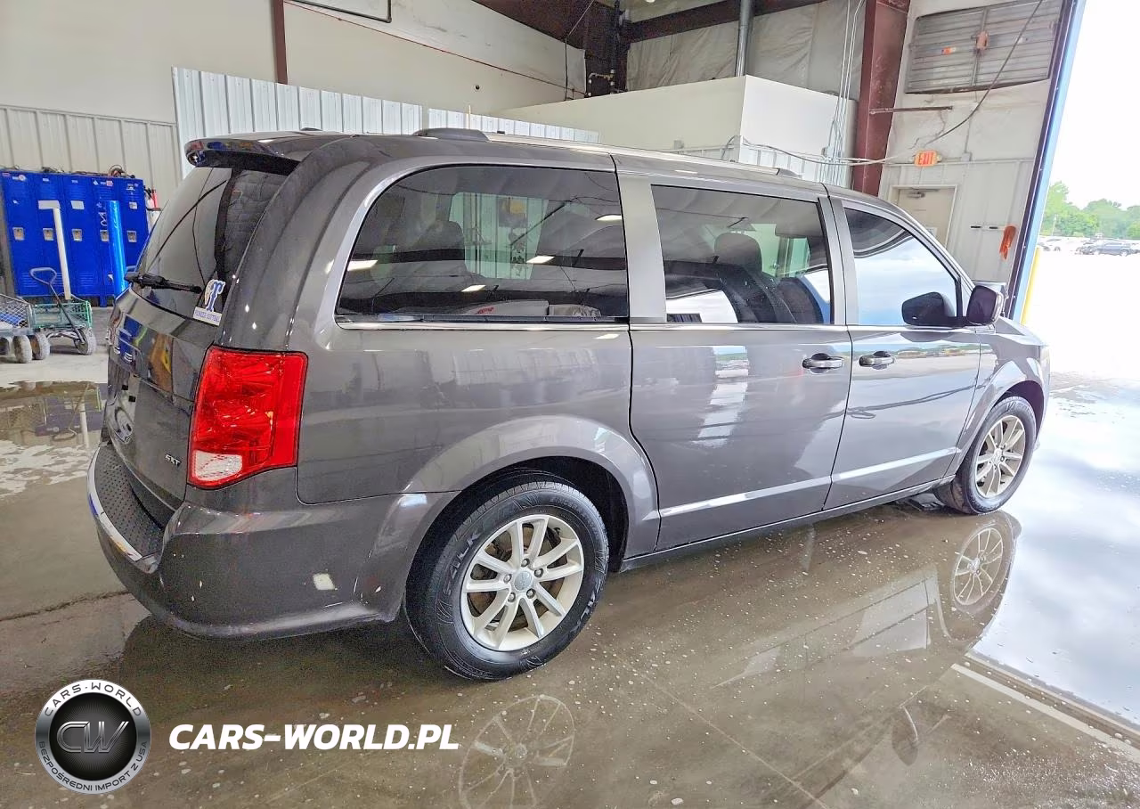 2019 Dodge Grand Caravan Sxt VIN:2C4RDGCG0KR766476 - 3