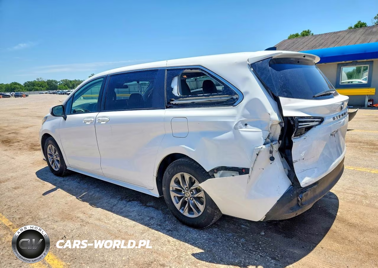 2022 Toyota Sienna Le VIN:5TDKRKEC3NS128055 - 2