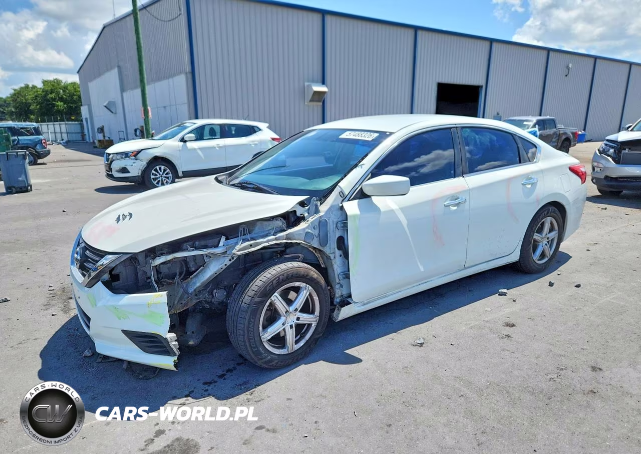 2016 Nissan Altima 2.5 S – zdjęcie 1 z 13