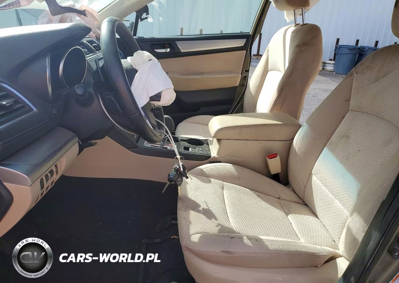 2019 Subaru Outback 2.5I Premium VIN:4S4BSAFC4K3380743 - 7
