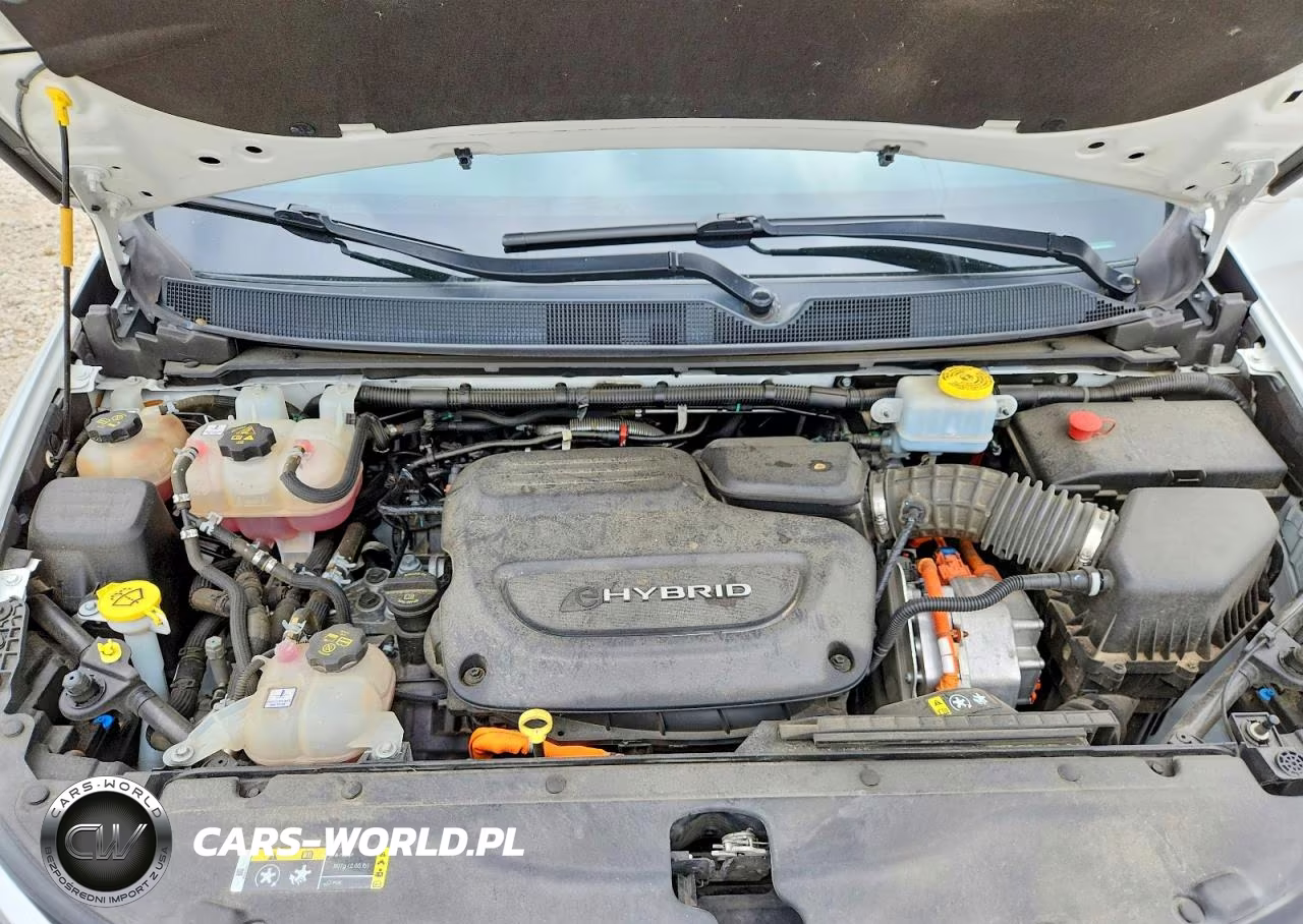 2018 Chrysler Pacifica Hybrid Touring L VIN:2C4RC1L70JR183646 - 12