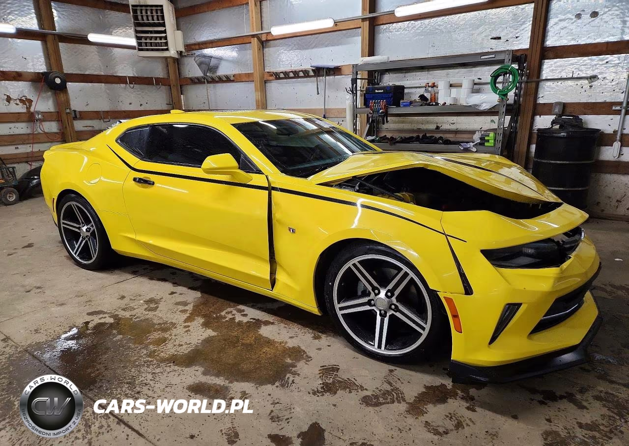 2018 Chevrolet Camaro Lt VIN:1G1FB1RS5J0168676 - 4