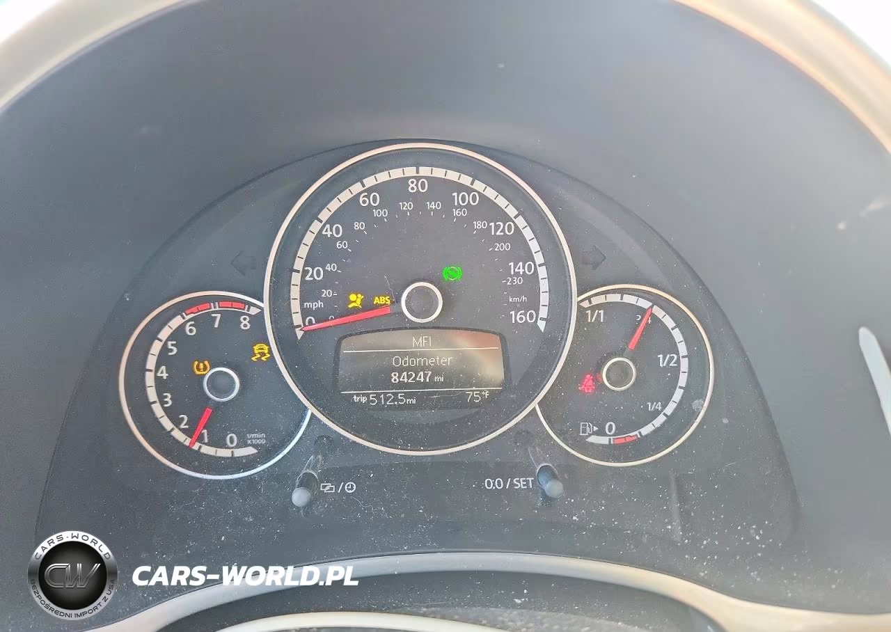 2016 Volkswagen Beetle VIN:3VW507AT8GM805689 - 9