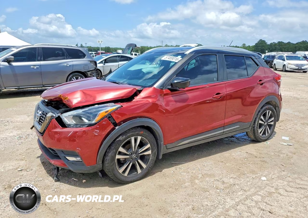 2019 Nissan Kicks Sr