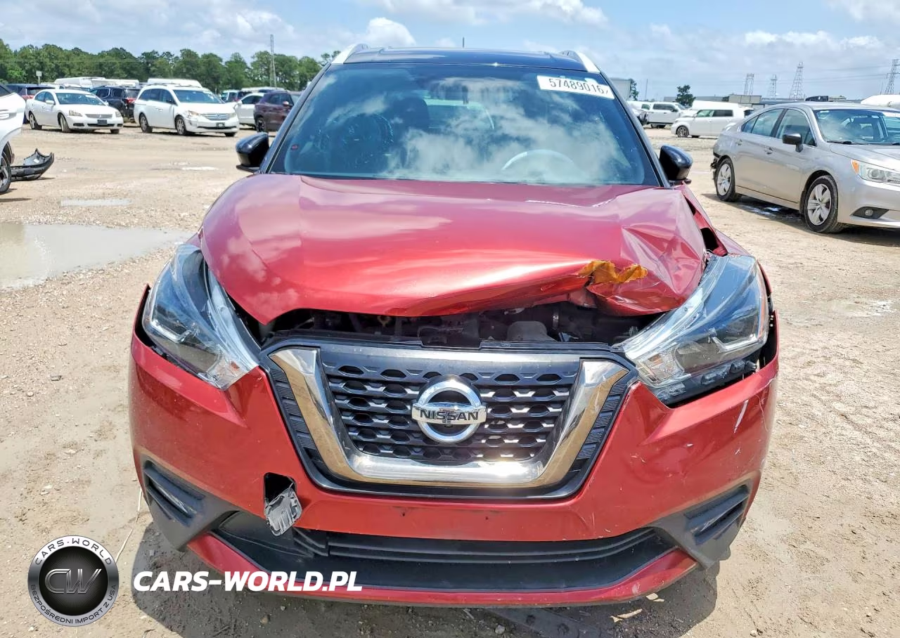 2019 Nissan Kicks Sr VIN:3N1CP5CU4KL537077 - 5