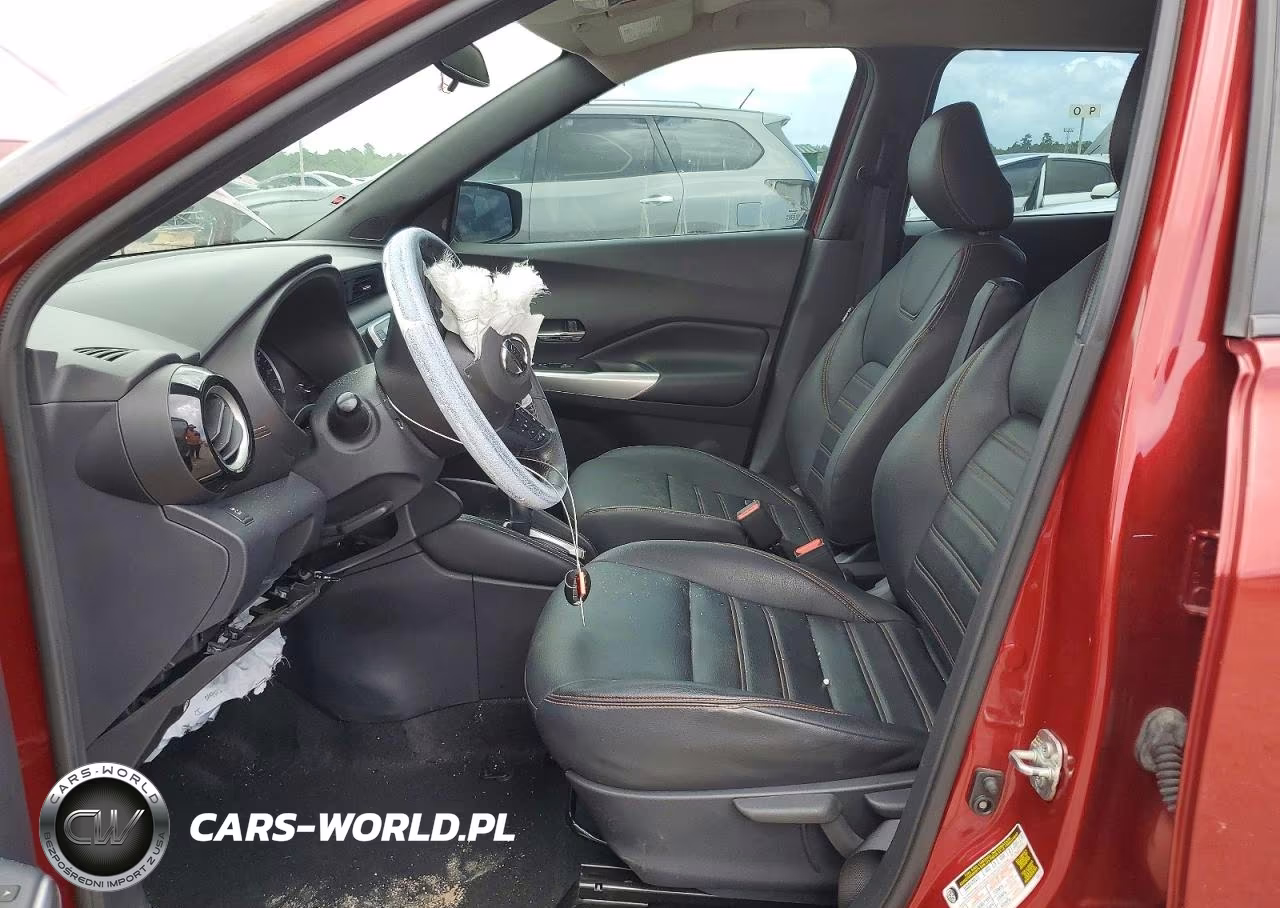 2019 Nissan Kicks Sr VIN:3N1CP5CU4KL537077 - 7