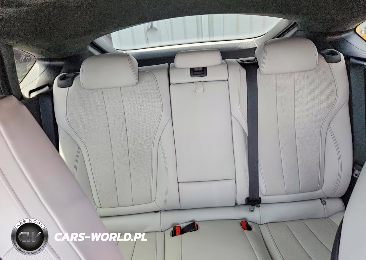 2019 BMW X6 M VIN:5YMKW8C54KLR38380 - 10