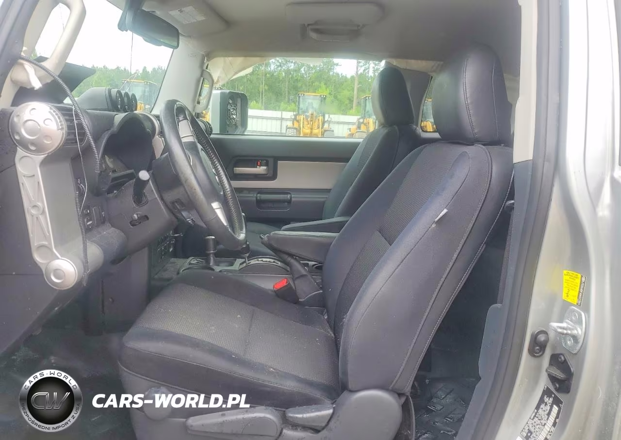 2010 Toyota Fj Cruiser Base VIN:JTEBU4BF4AK077901 - 7