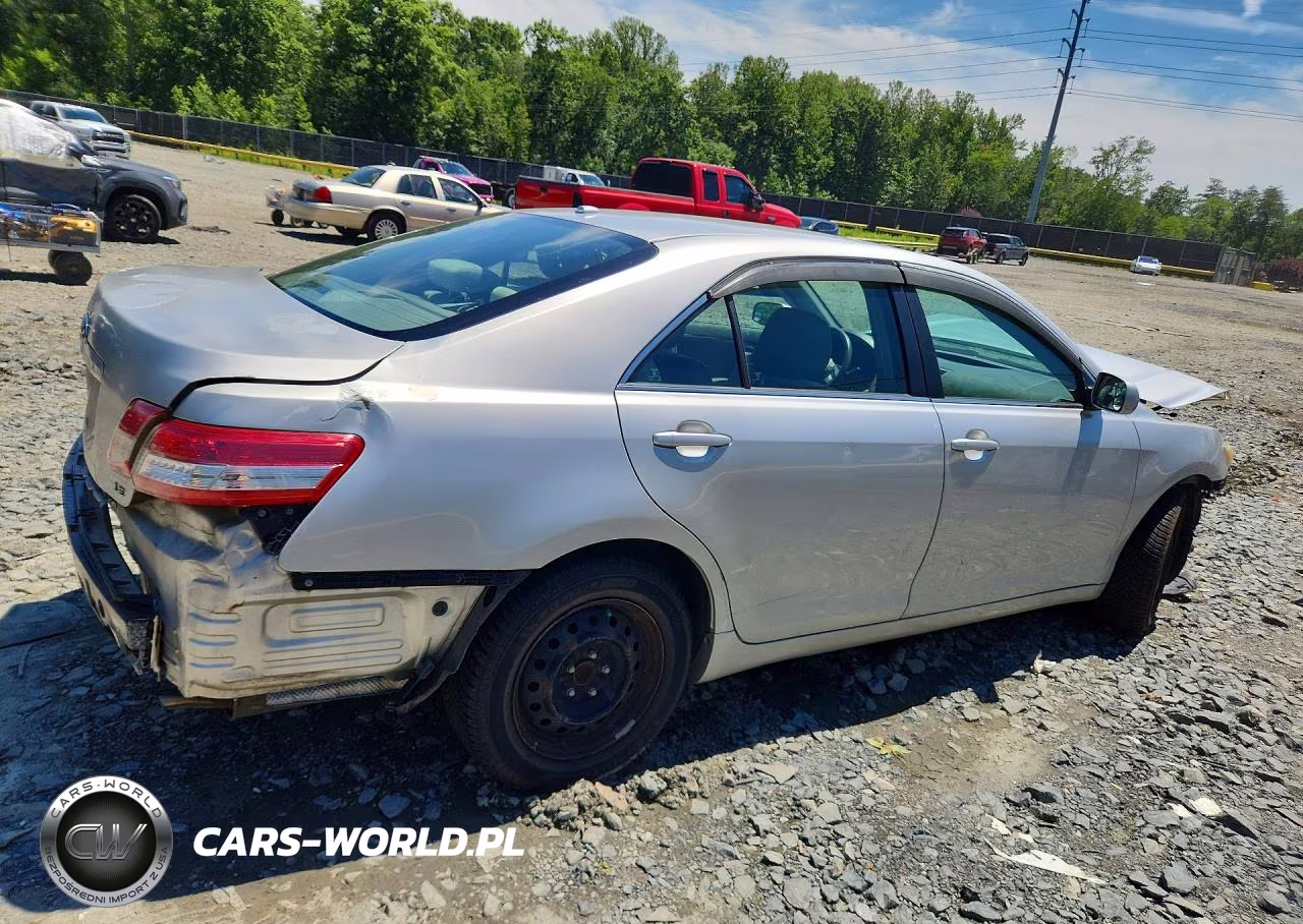 2010 Toyota Camry Le VIN:4T1BF3EK9AU010373 - 3