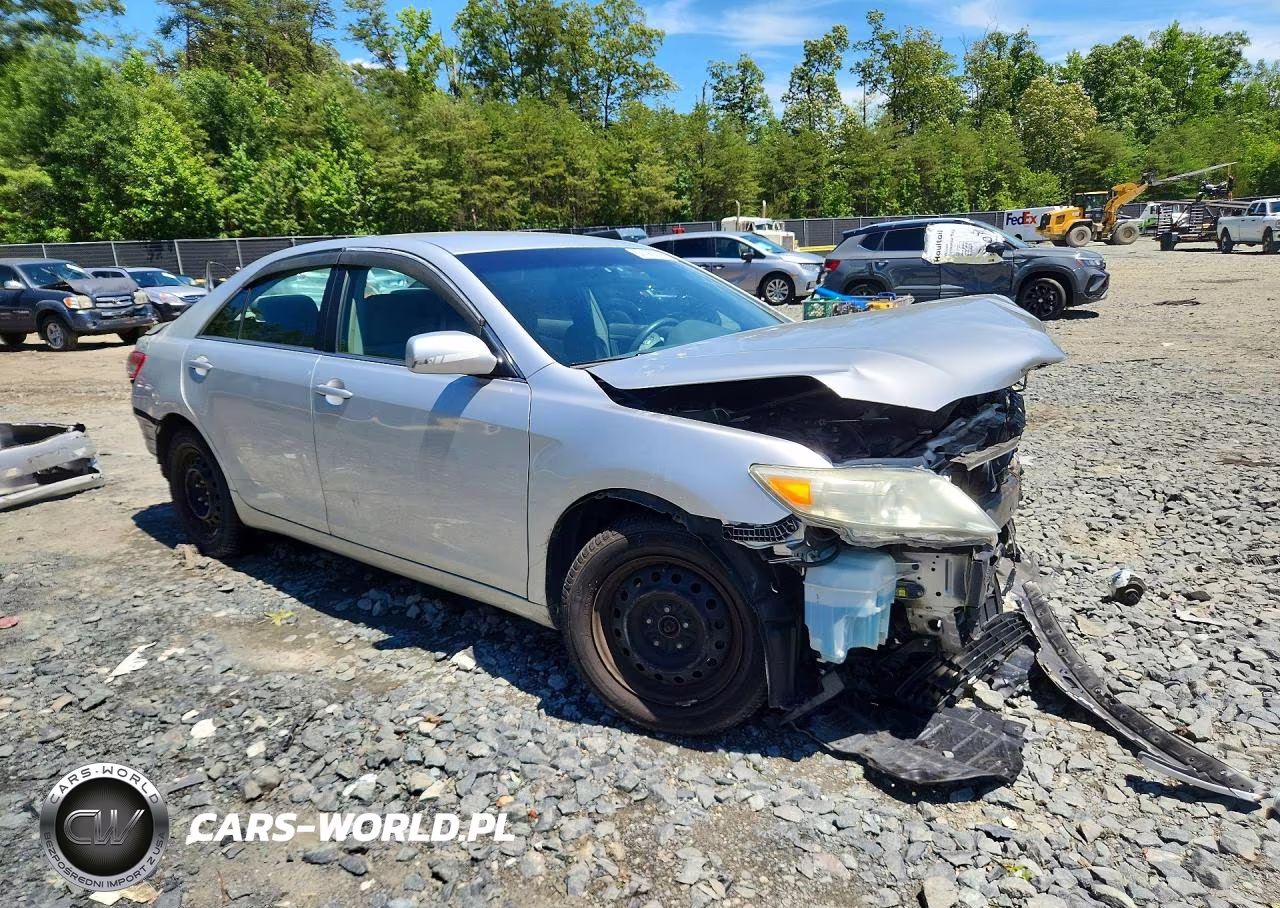 2010 Toyota Camry Le VIN:4T1BF3EK9AU010373 - 4