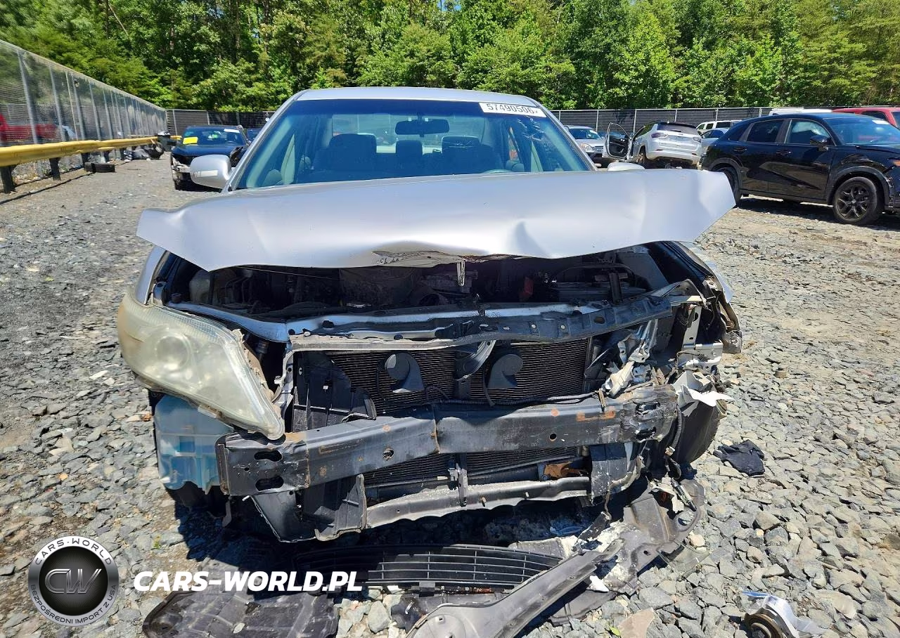 2010 Toyota Camry Le VIN:4T1BF3EK9AU010373 - 5