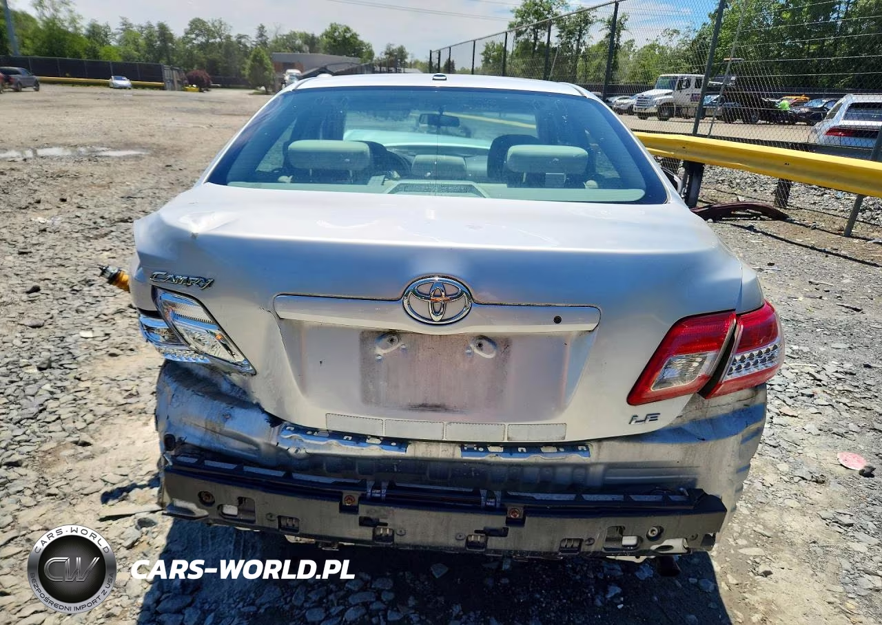 2010 Toyota Camry Le VIN:4T1BF3EK9AU010373 - 6