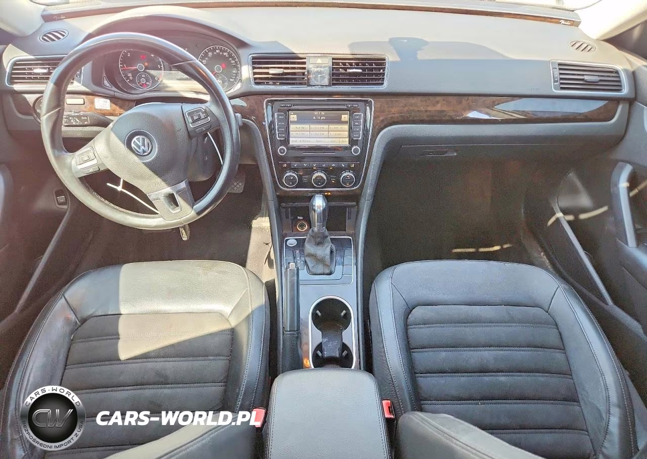 2014 Volkswagen Passat Sel VIN:1VWCN7A32EC046870 - 8