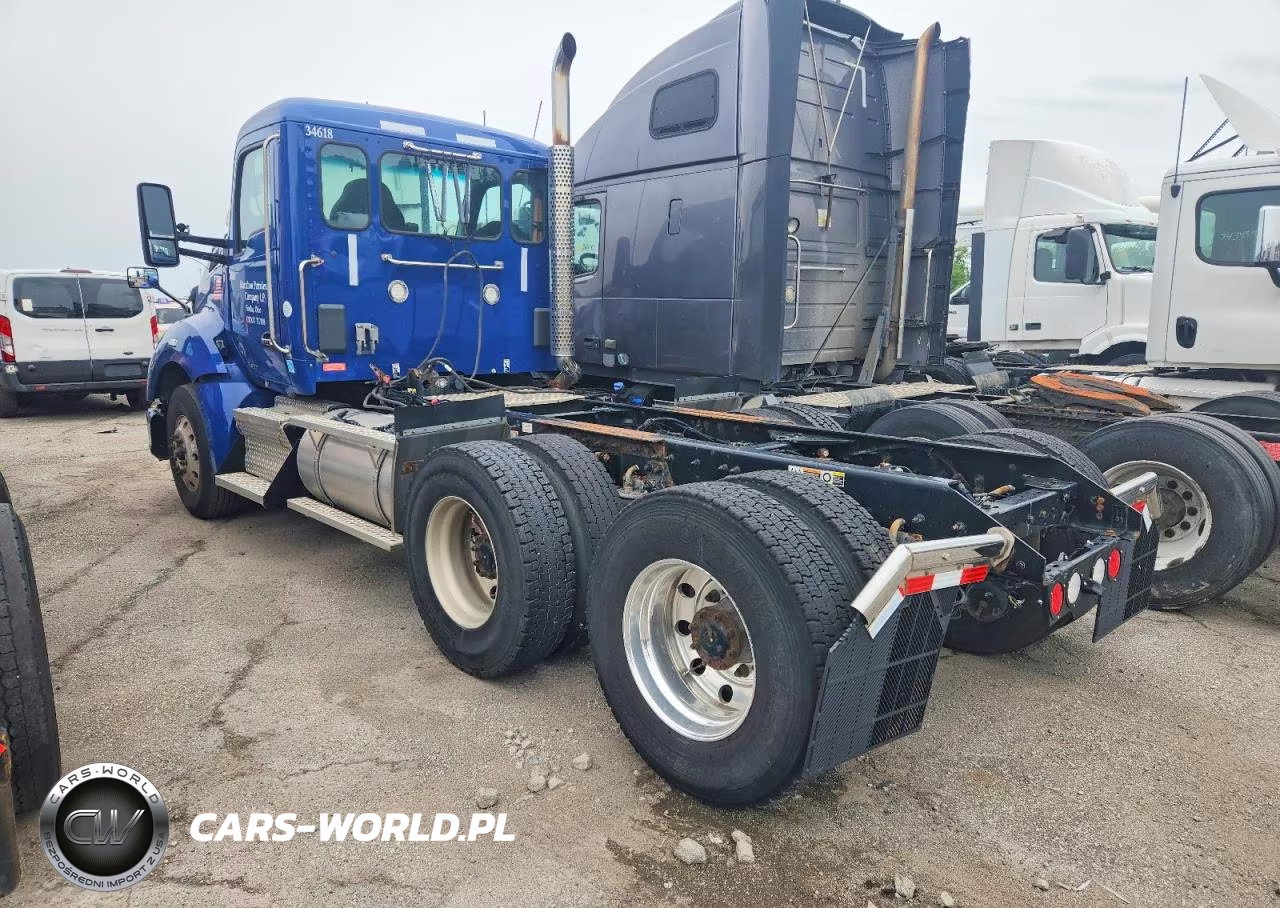 2019 Kenworth Constructi - Semi Truck VIN:1XKYD40X5KJ246717 - 3