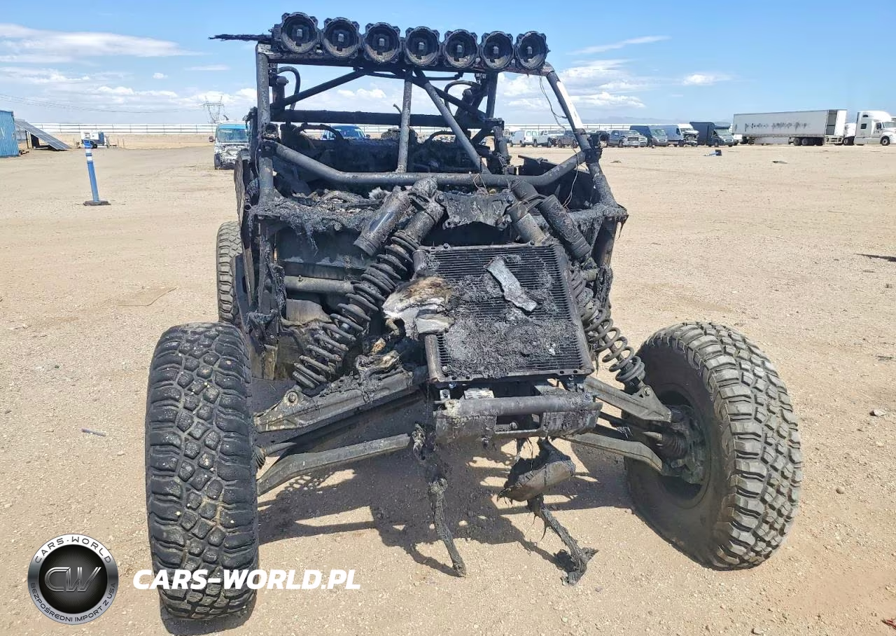 2019 Can-Am Maverick X3 Utility Vehicle VIN:3JBVXAW23KK001075 - 9