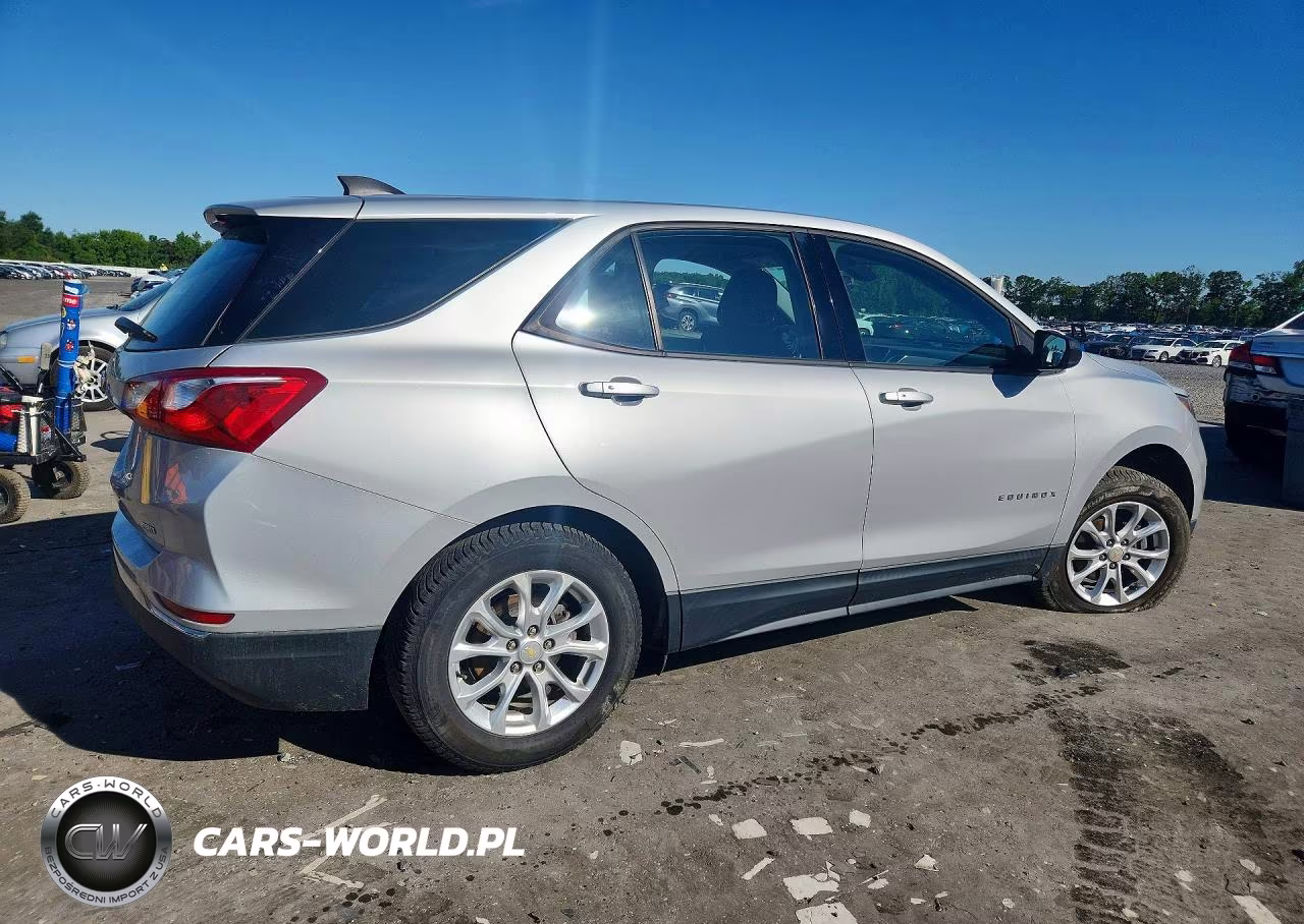 2018 Chevrolet Equinox Ls VIN:2GNAXREV2J6235847 - 3