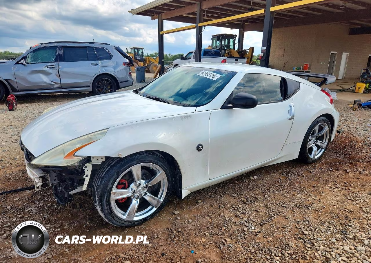 2009 Nissan 370Z Base