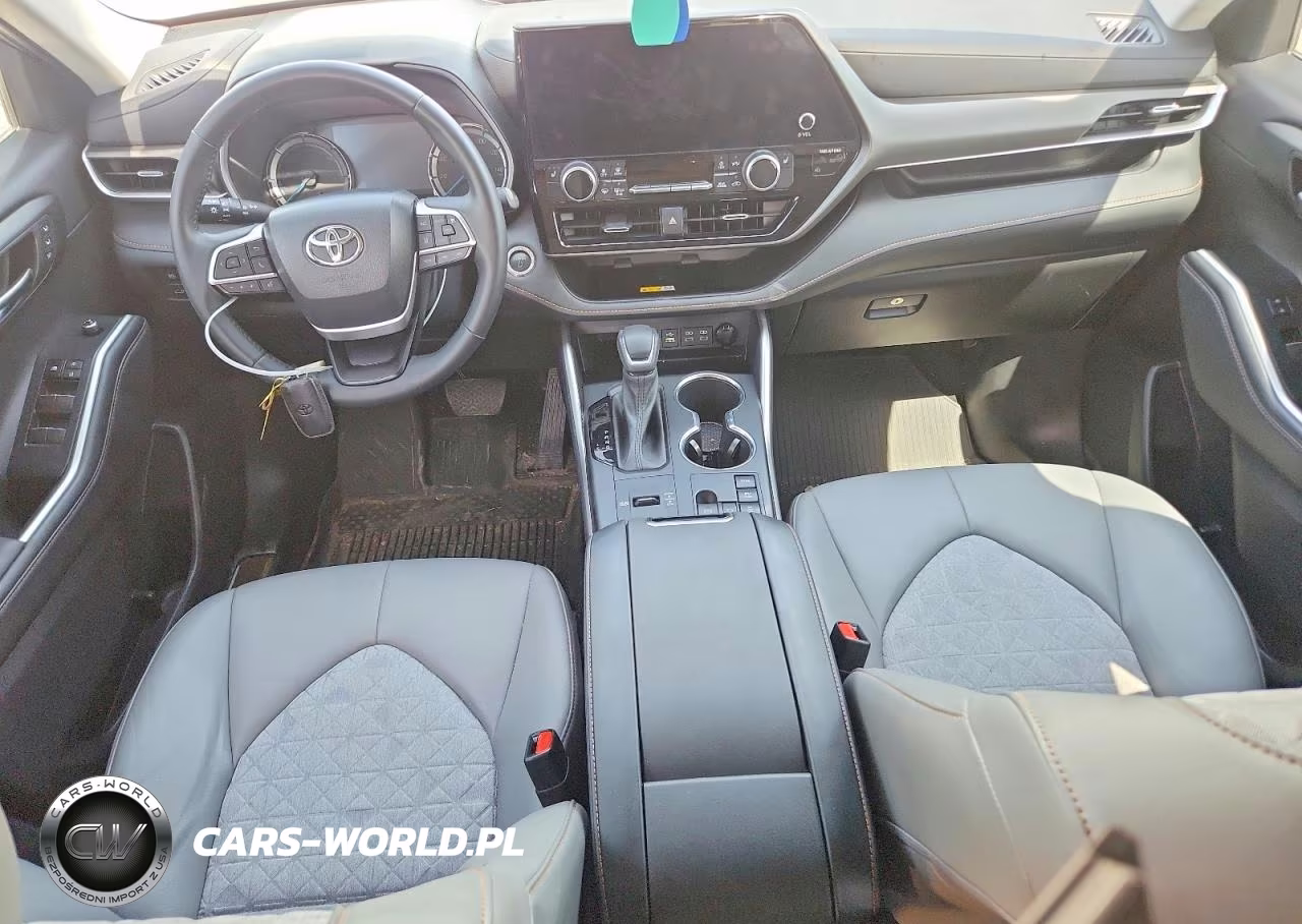 2023 Toyota Highlander Hybrid Bronze Edition VIN:5TDABRCH5PS567249 - 8